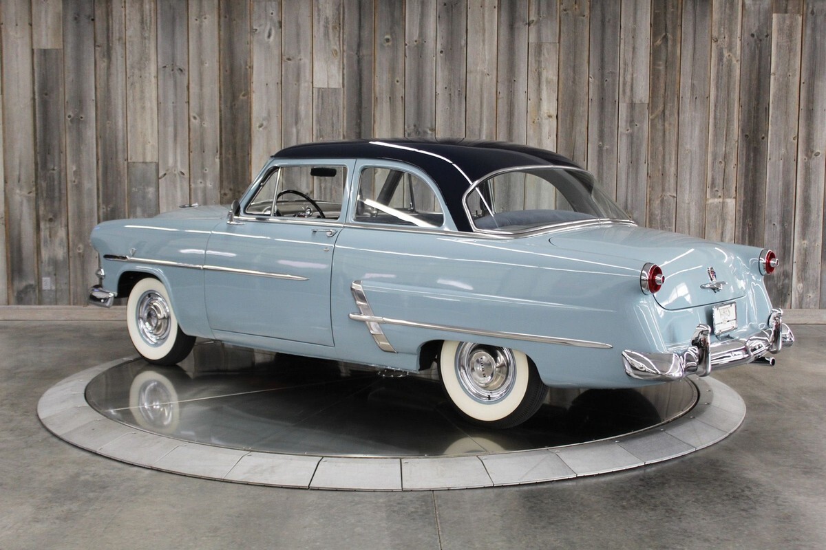 1953 Ford Customline Restored, Drives Like A Dream, Original V8 - photo 3