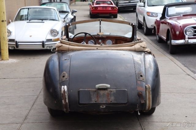 1953 Jaguar XK DHC - photo 4