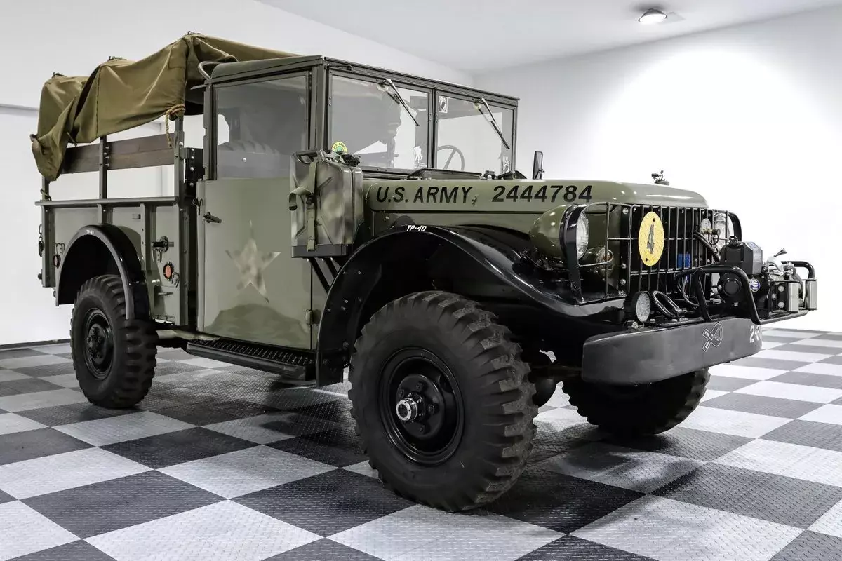 1953 Dodge M-37 43890 Miles Green SUV Flathead Six Cylinder 4 Speed manual 1953 Dodge M-37