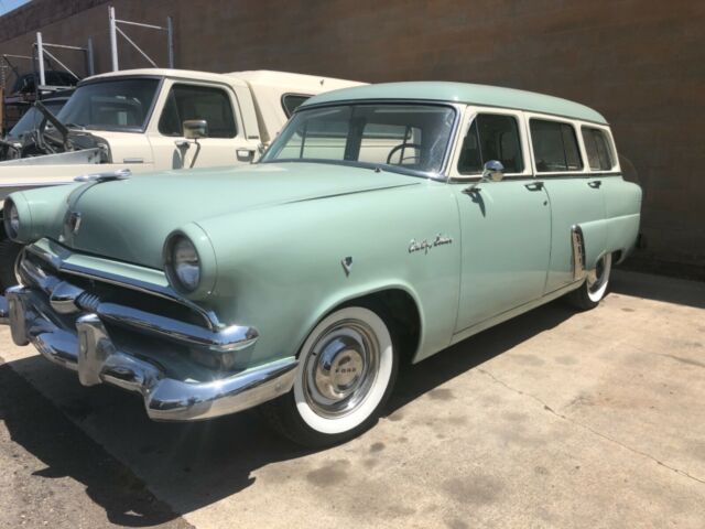 1953 Ford Country Sedan Wagon - photo 2