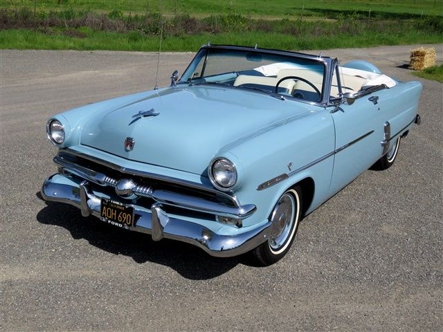 1953 Ford Sunliner - photo 3