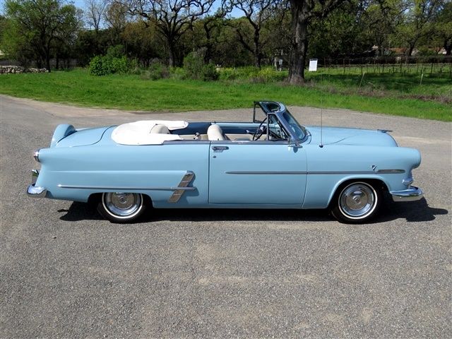 1953 Ford Sunliner - photo 9