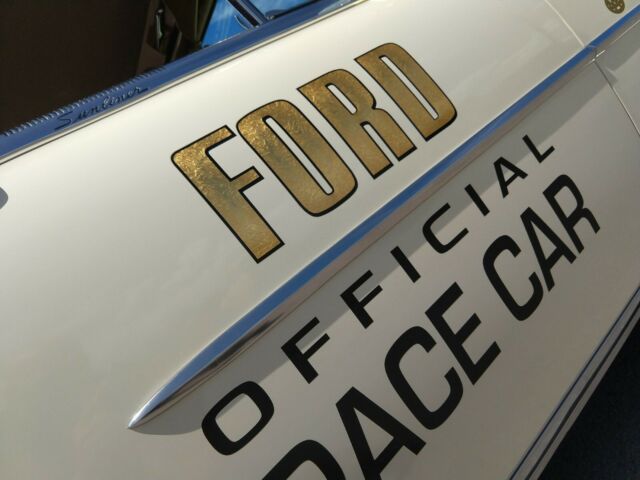 1953 Ford Crestline PACE CAR - photo 9