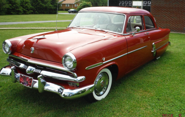 1953 Ford Crestline 50th Anniversary Edition - photo 2