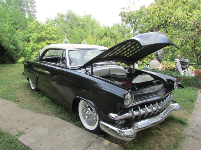 1953 Ford Victoria - photo 2