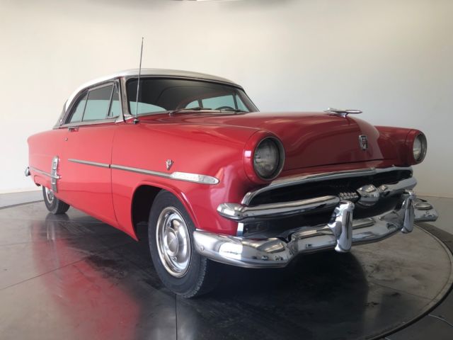 1953 Ford Crestline Victoria Hardtop 2-Door 1953 Ford Crestline Victoria