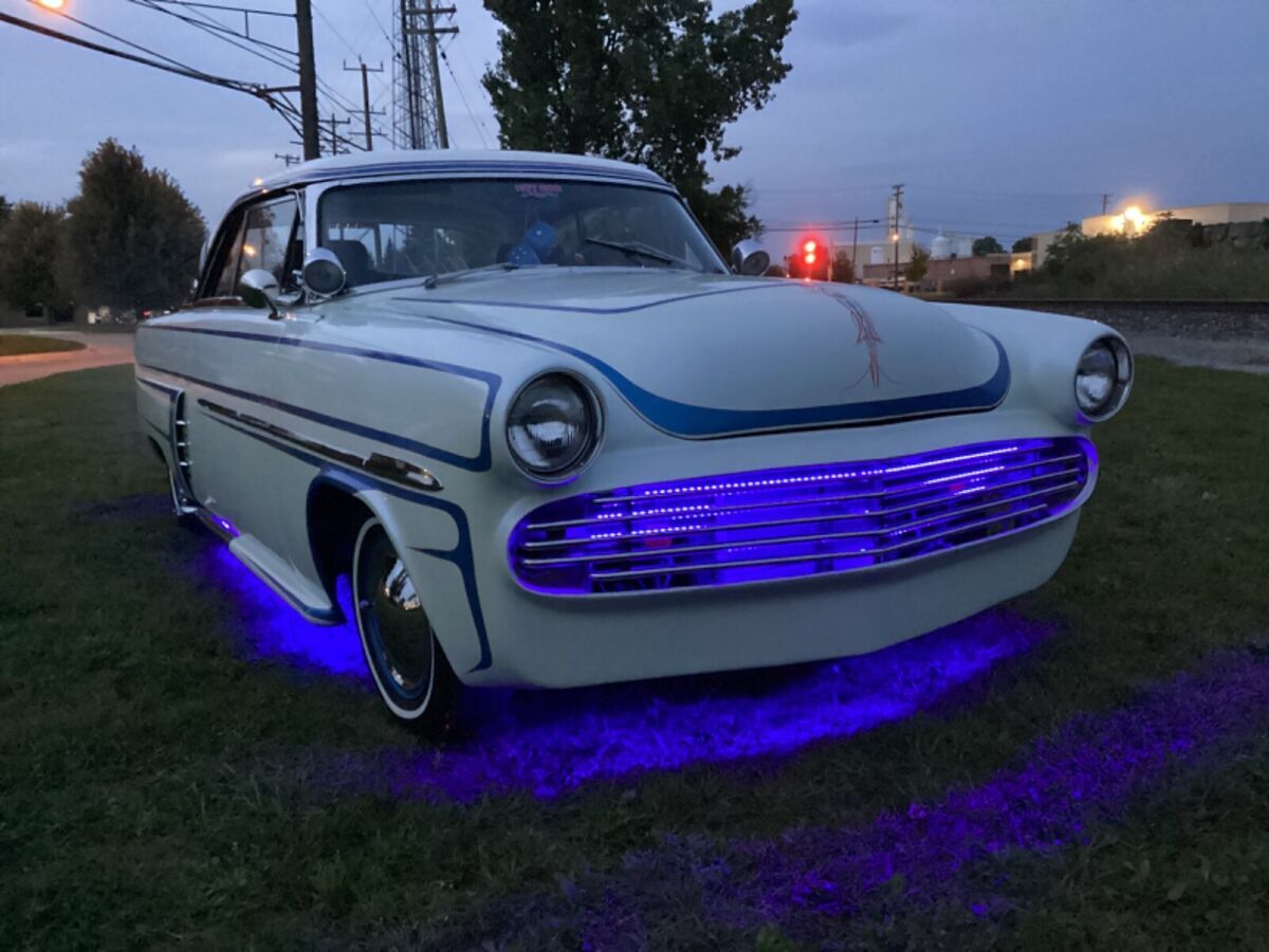 1953 Ford Full custom Pearl Paint Last bid Wins No reserve lots of pictures - photo 10