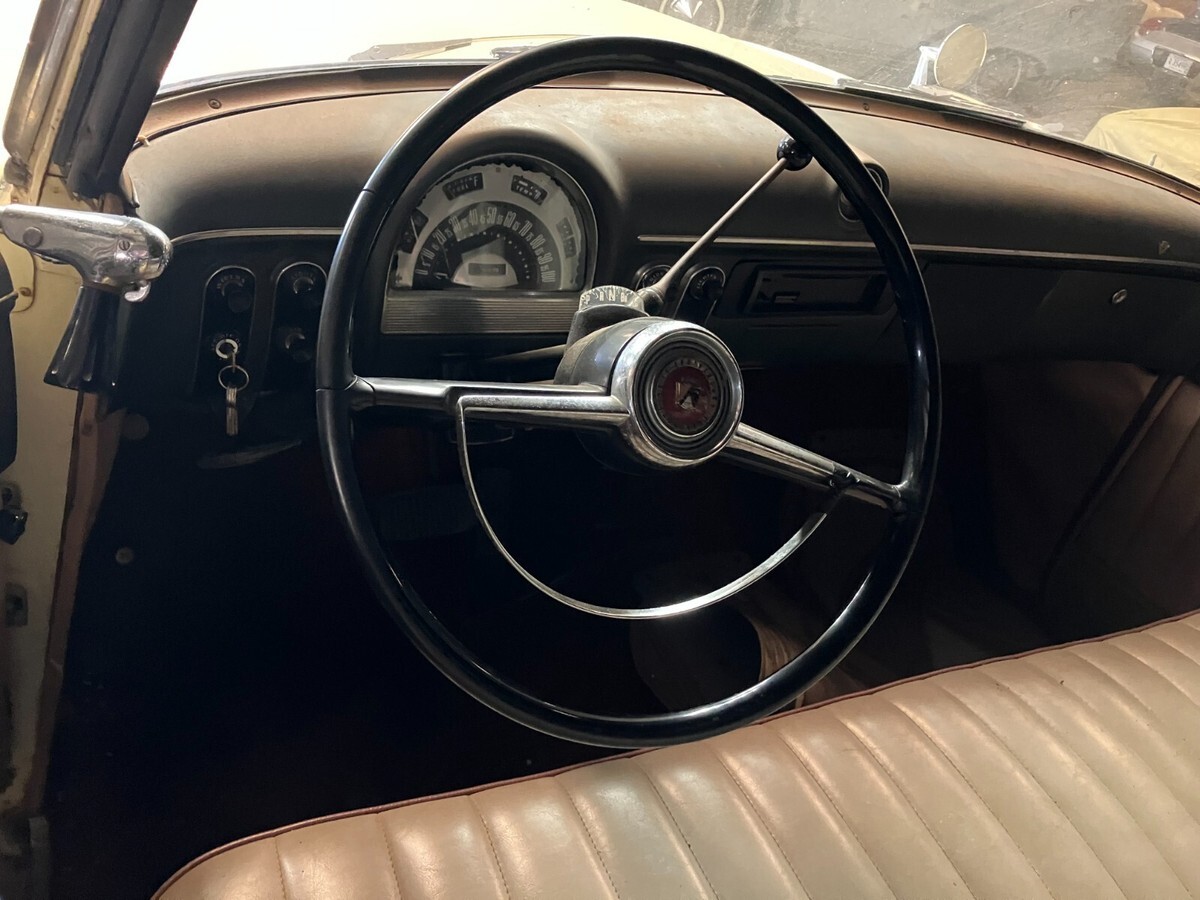 1953 Ford Crestline - photo 11