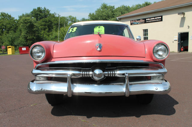 1953 Ford Crestliner Victoria Hardtop - photo 6