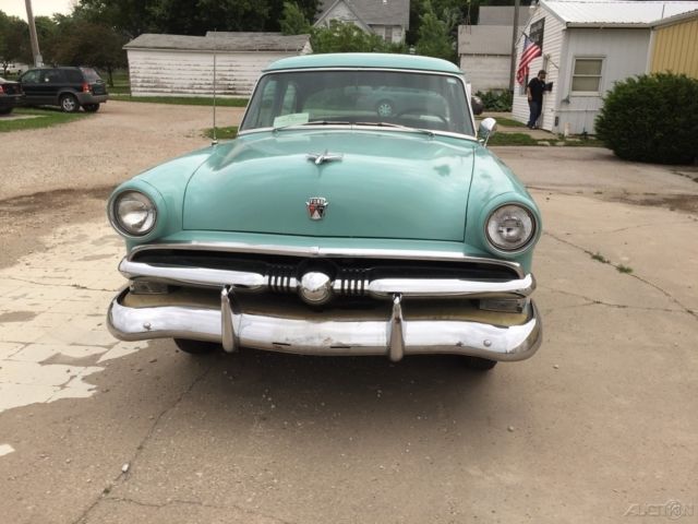 1953 Ford Custom Line 4 Door Sedan - photo 3