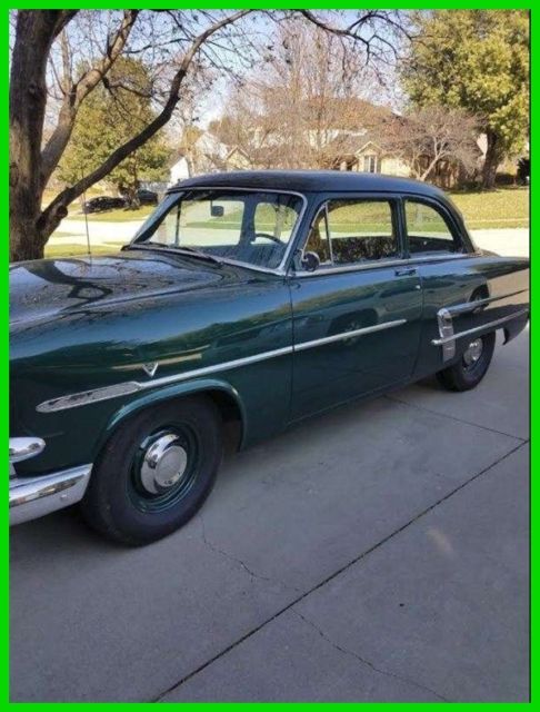 1953 Ford Custom Line