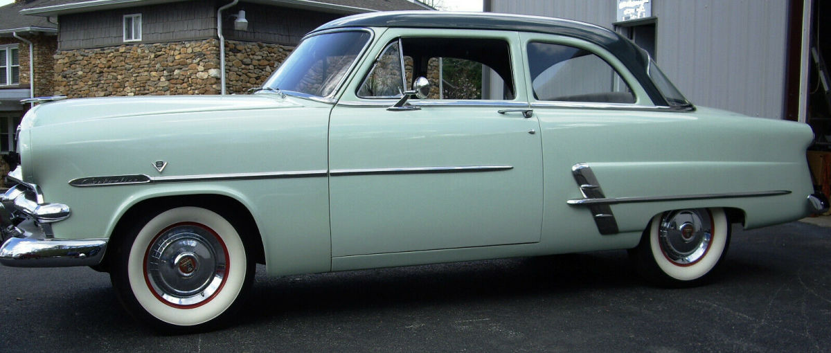 1953 Ford Customline 2 Door 5 Passanger Coupe V8 1953 Ford Customline