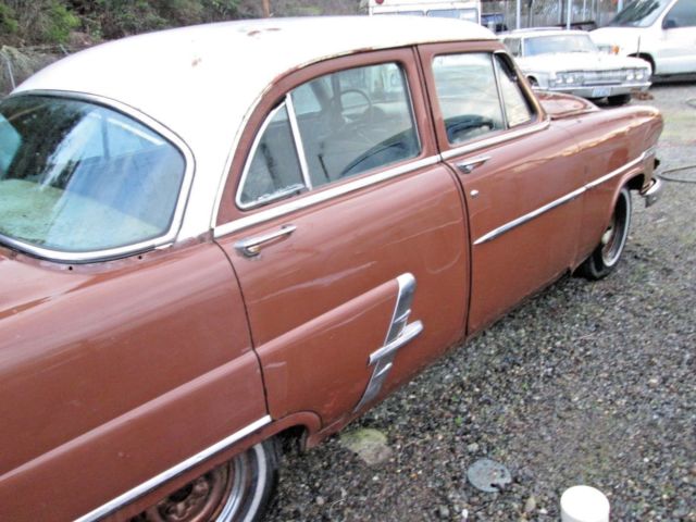 1953 Ford Customline 4 door - photo 6
