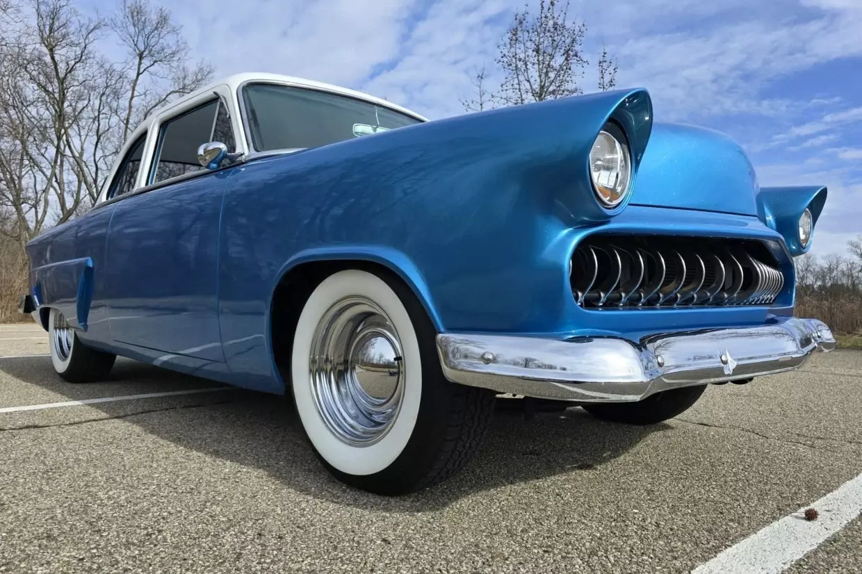 1953 Ford Customline