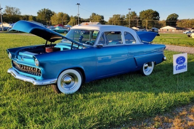 1953 Ford Customline - photo 5