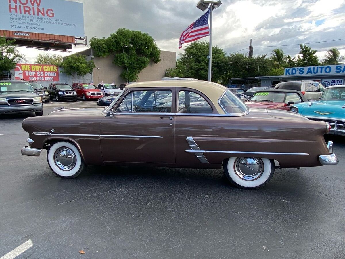 1953 Ford Customline - photo 4