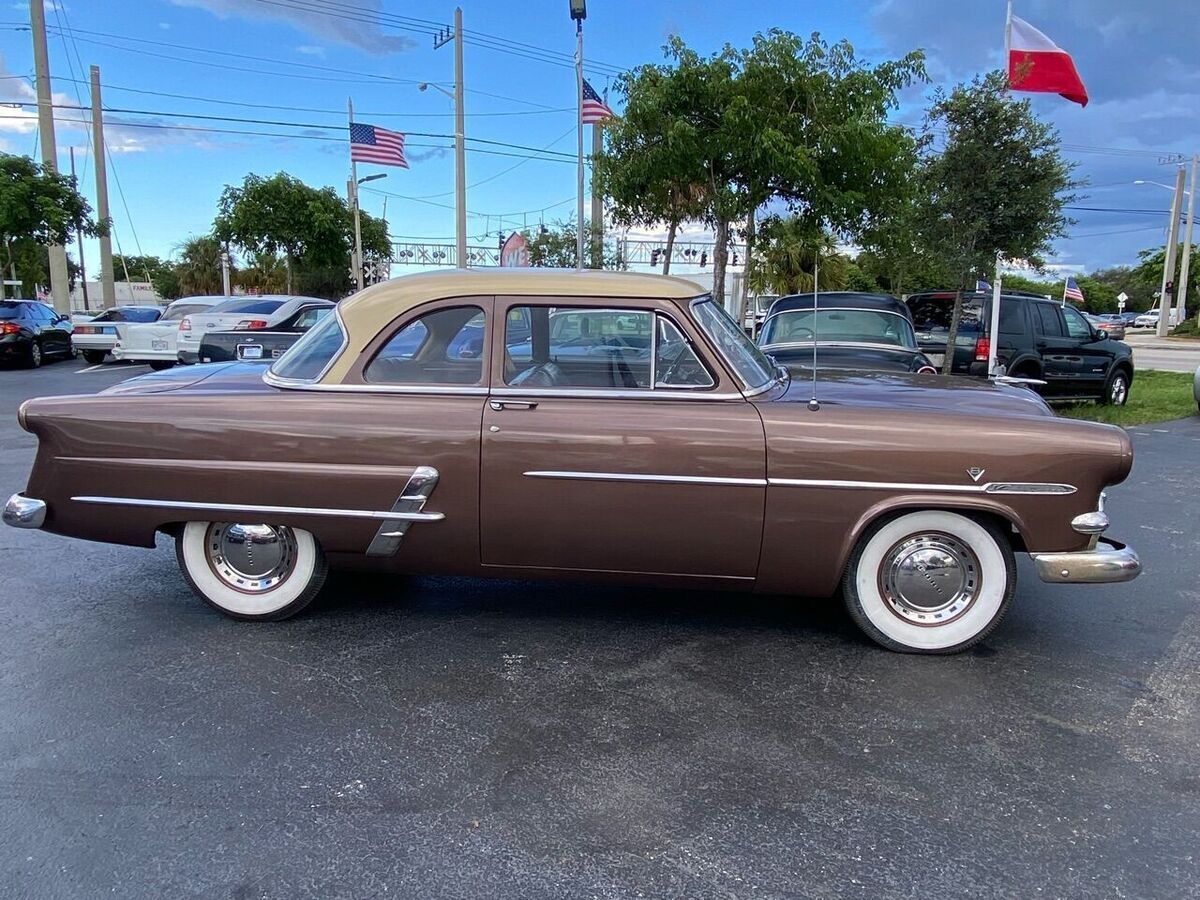 1953 Ford Customline - photo 8