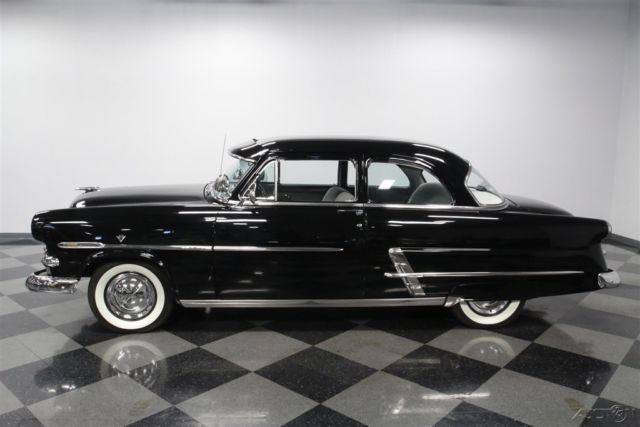 1953 Ford Customline - photo 2