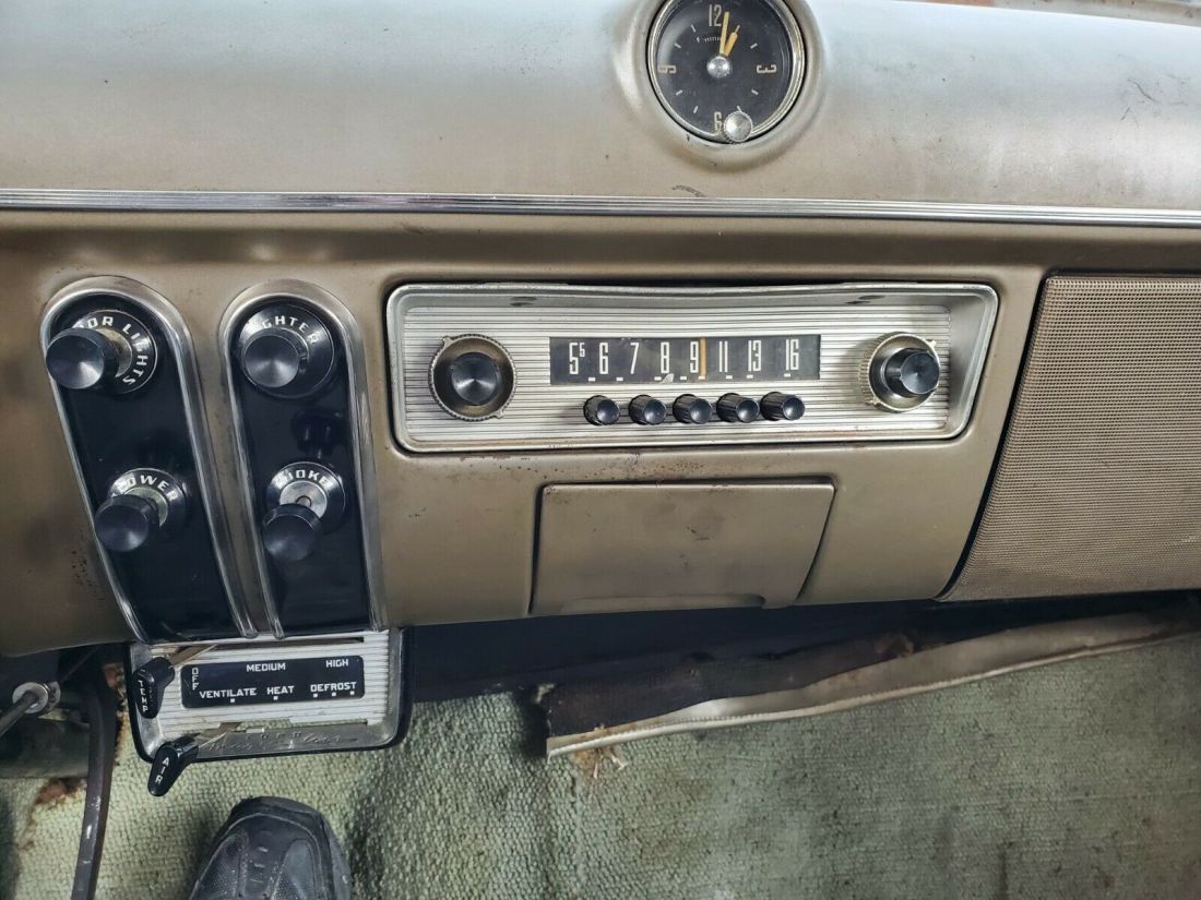 1953 Ford Customline Sedan 4dr - photo 13