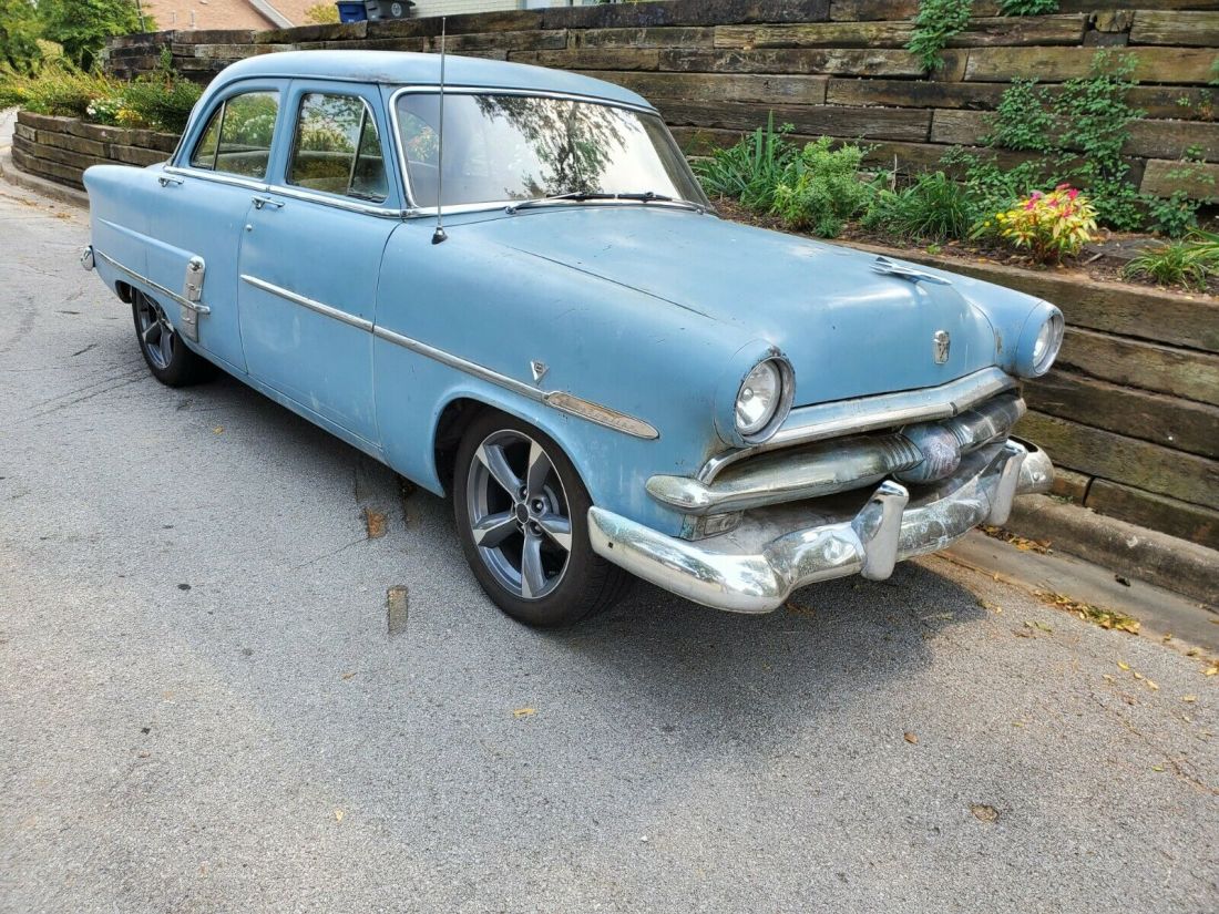 1953 Ford Customline Sedan 4dr - photo 6