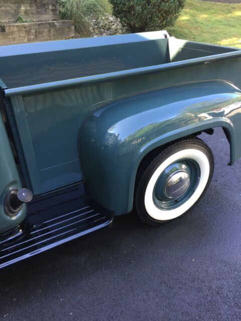 1953 Ford F-100 - photo 3