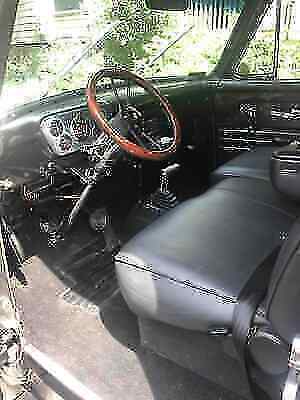 1953 Ford F100 6’ bed - photo 6