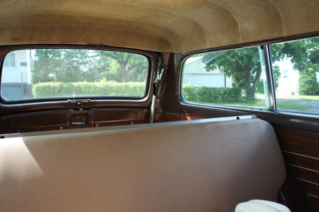 1953 Ford Ranch Wagon - photo 11