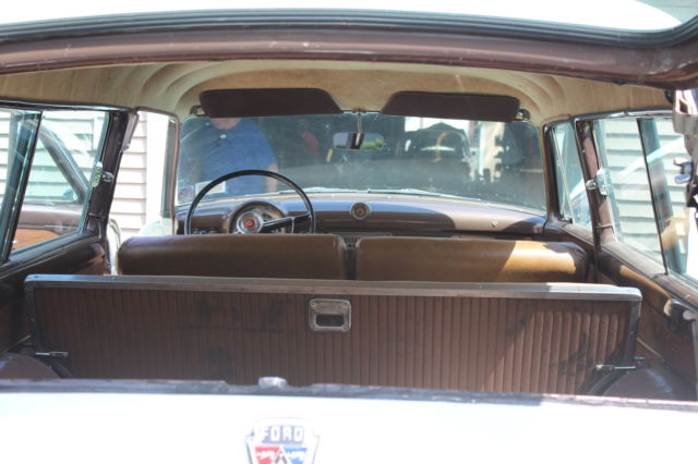 1953 Ford Ranch Wagon - photo 13