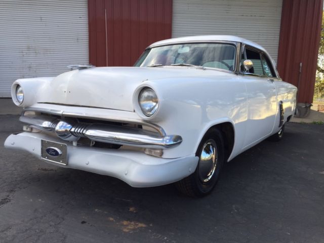 1953 Ford victoria - photo 2