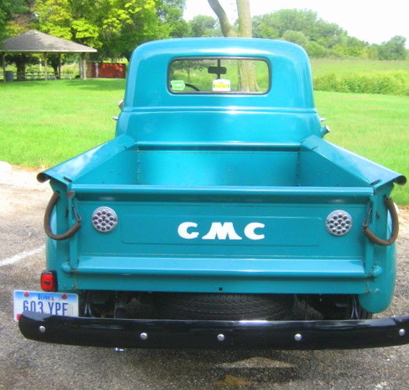 1953 GMC 102-22 - photo 8