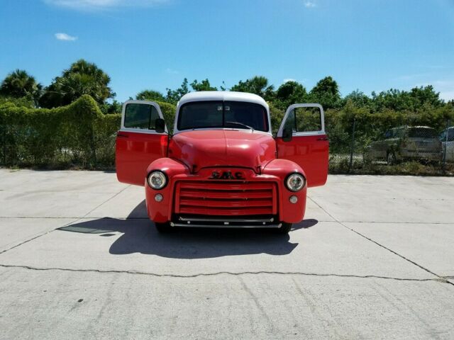 1953 GMC Suburban - photo 4