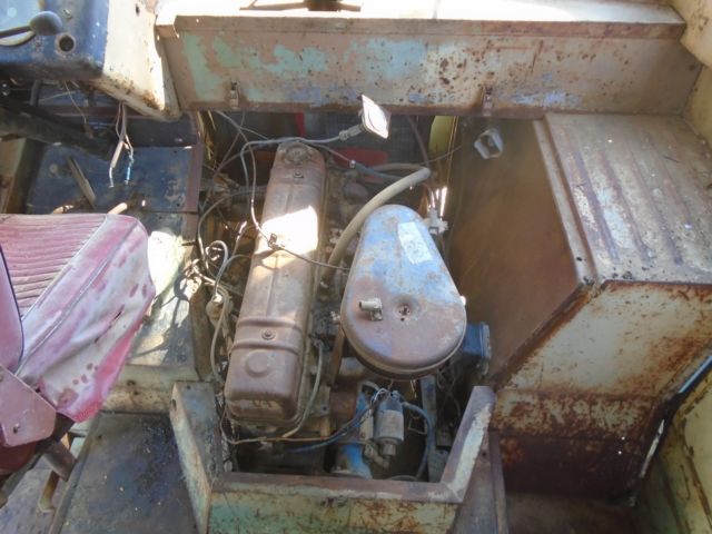 1953 International Harvester 1200A - photo 10