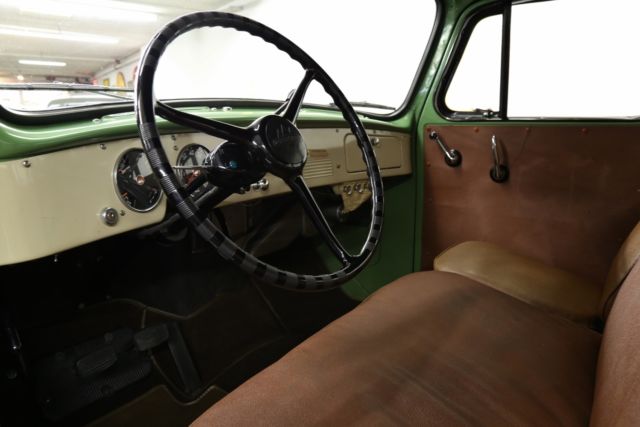1953 International Harvester R-110 Travelall - photo 8