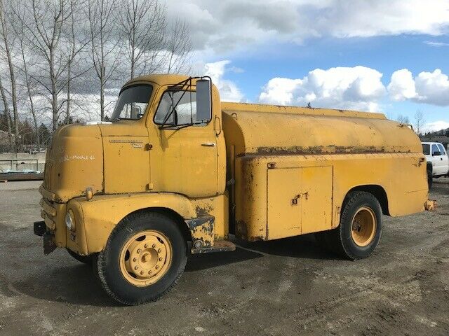 1953 International Harvester RC182 COE Fuel Tanker Truck Cabover IH Snubnose 1953 International Harvester RC 182 COE Fuel Tanker