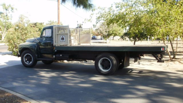 1953 International Harvester T-170 8 ton Flatbed (tilt bed) Truck 1953 International Harvester Other