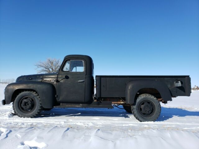 1953 International Harvester R130 R-130 - photo 8