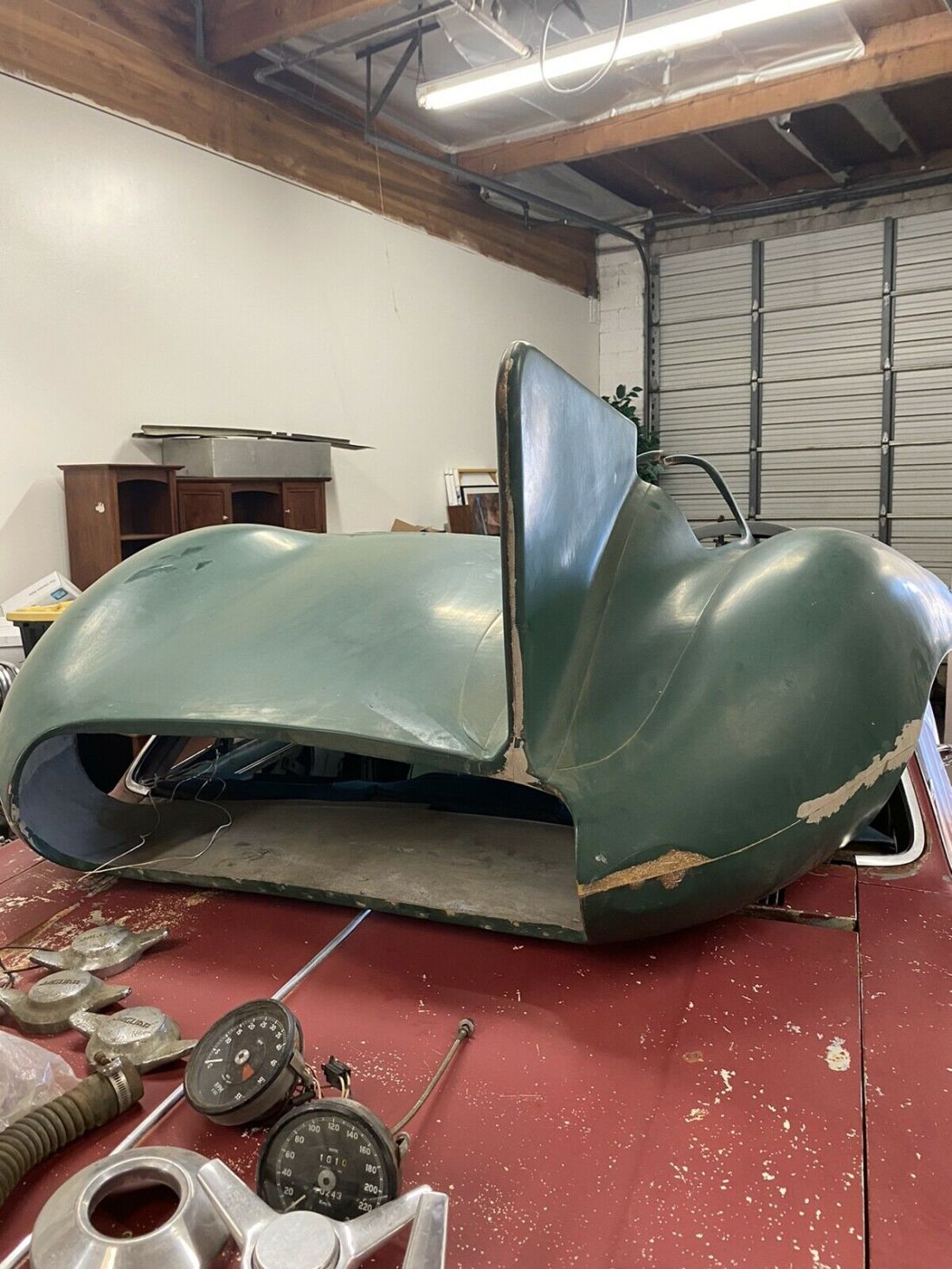 1953 Jaguar D TYPE race car - photo 5
