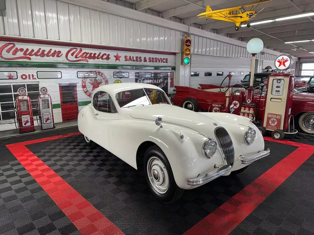 1953 Jaguar XK 120 1953 Jaguar XK FHC