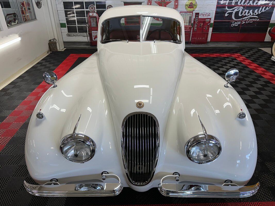 1953 Jaguar XK FHC - photo 8