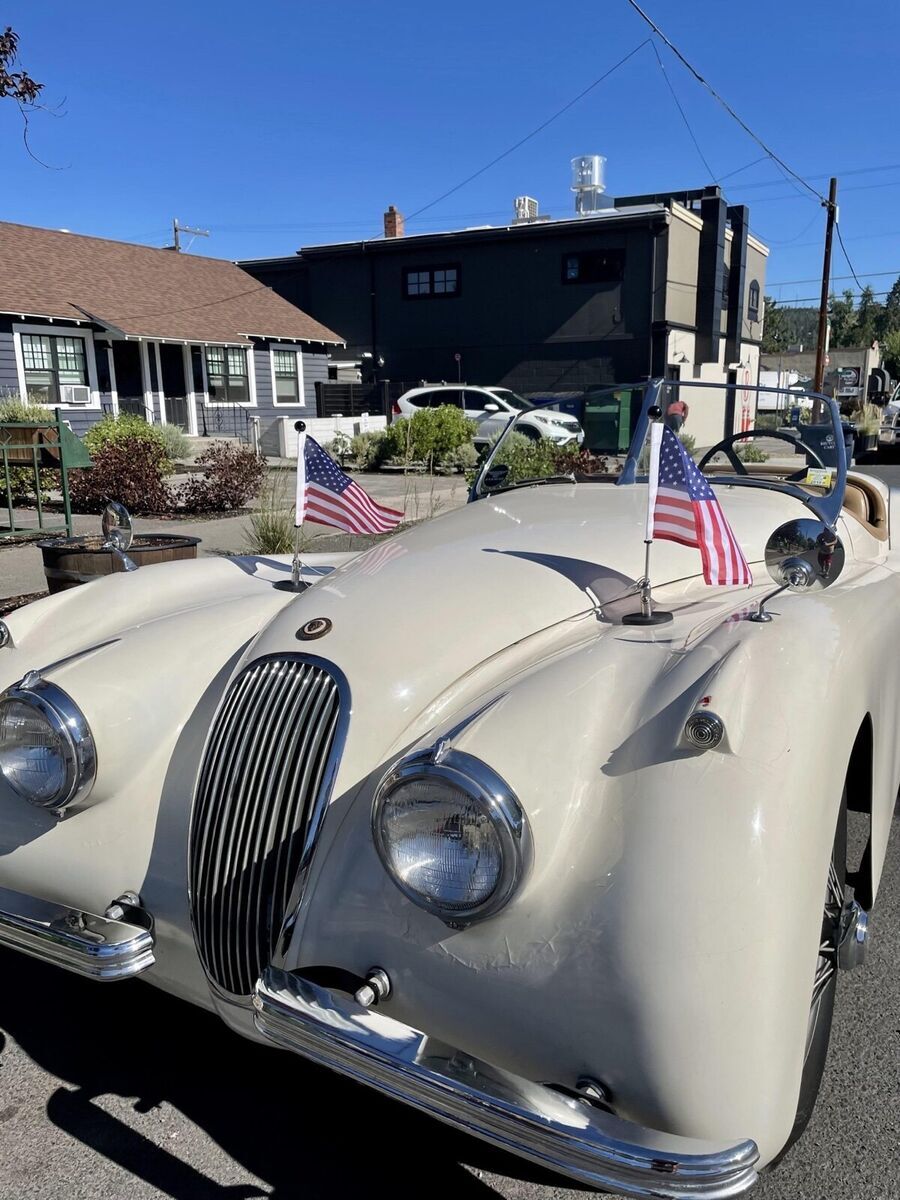 1953 Jaguar XK SE (Special Equipment) - photo 3