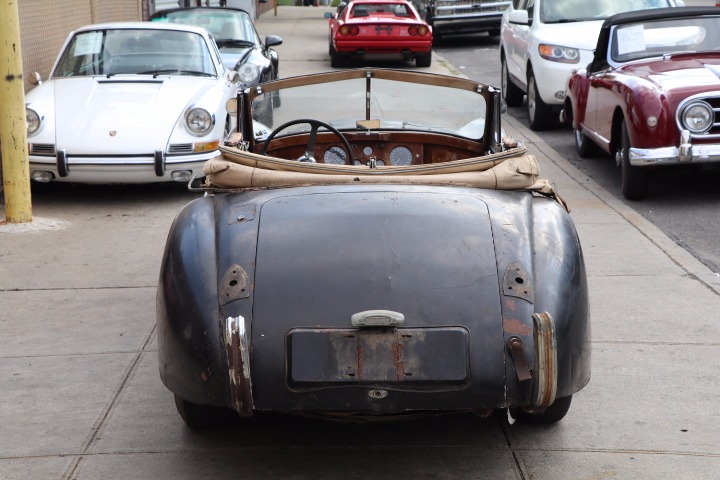1953 Jaguar XK - photo 4