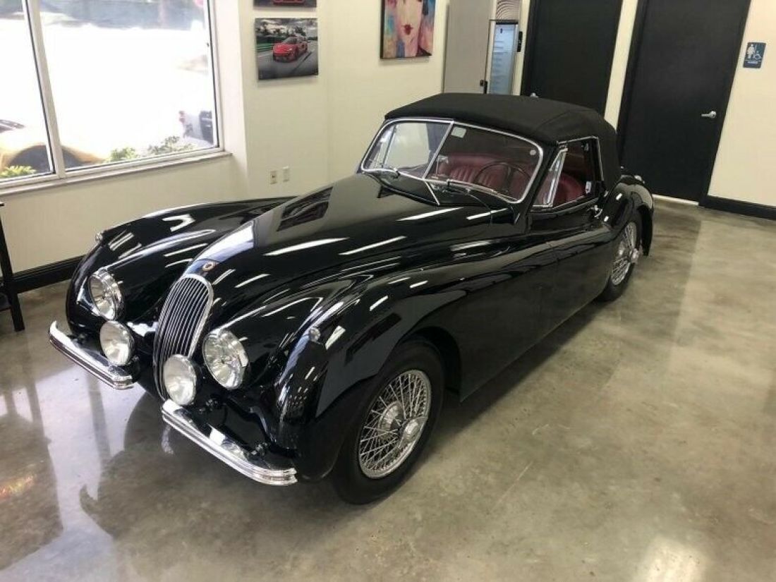 1953 Jaguar XK DROPHEAD - photo 2