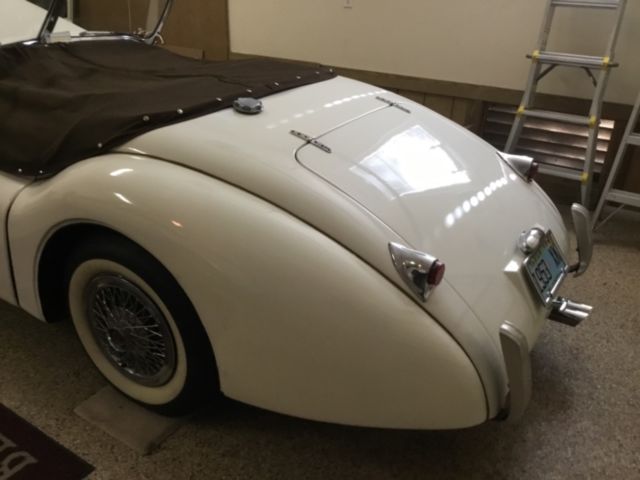 1990 Jaguar XK 120 REPRODUCTION - photo 6