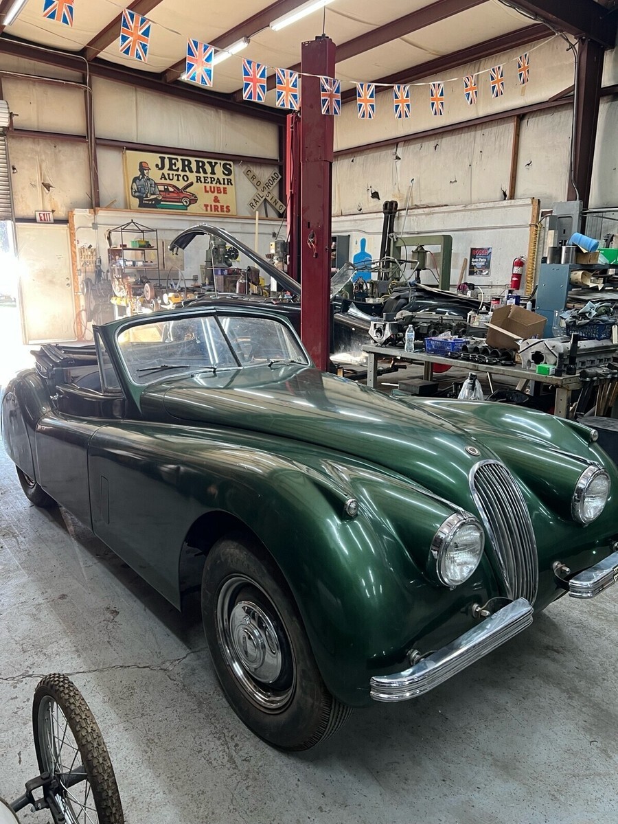 1953 Jaguar XK - photo 13