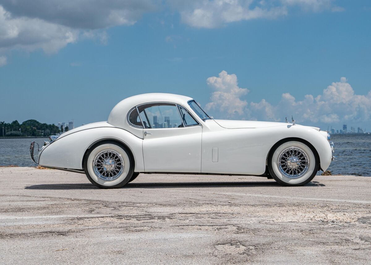 1953 JAGUAR XK SE - Recent Frame Off Restoration - Mint! - photo 4