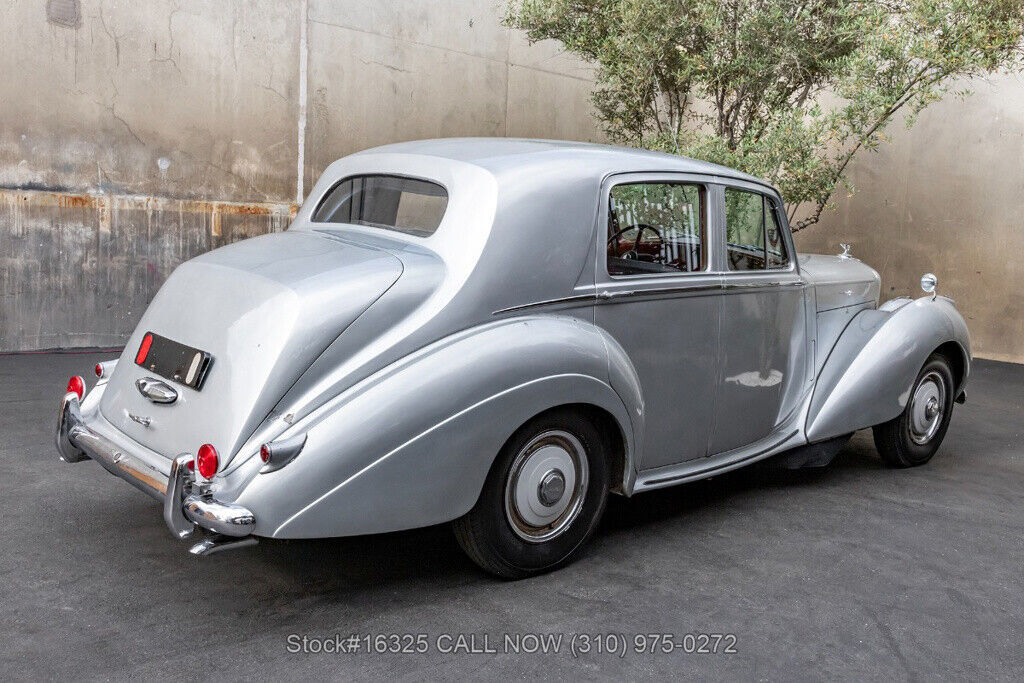 1953 Bentley R-Type Left-Hand-Drive - photo 5