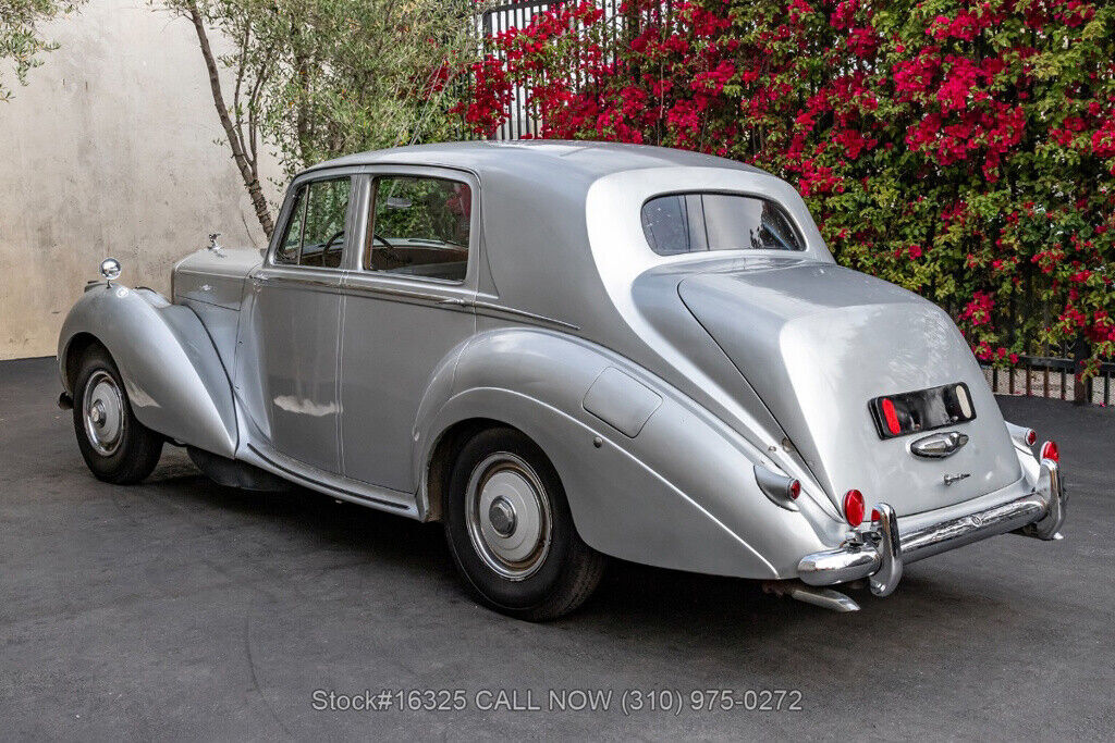 1953 Bentley R-Type Left-Hand-Drive - photo 7
