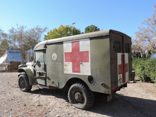 1953 Dodge Power Wagon Ambulance - photo 4