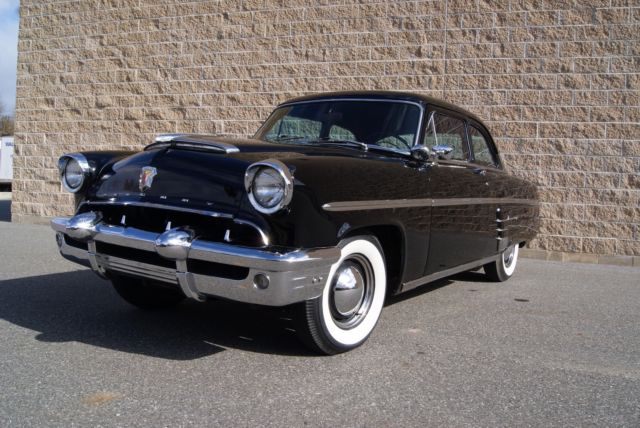 1953 MERCURY MONTEREY - FLATHEAD V8 - FULLY RESTORED - TROPHY WINNER - NO RESV!! 1953 Mercury Monterey DELUXE