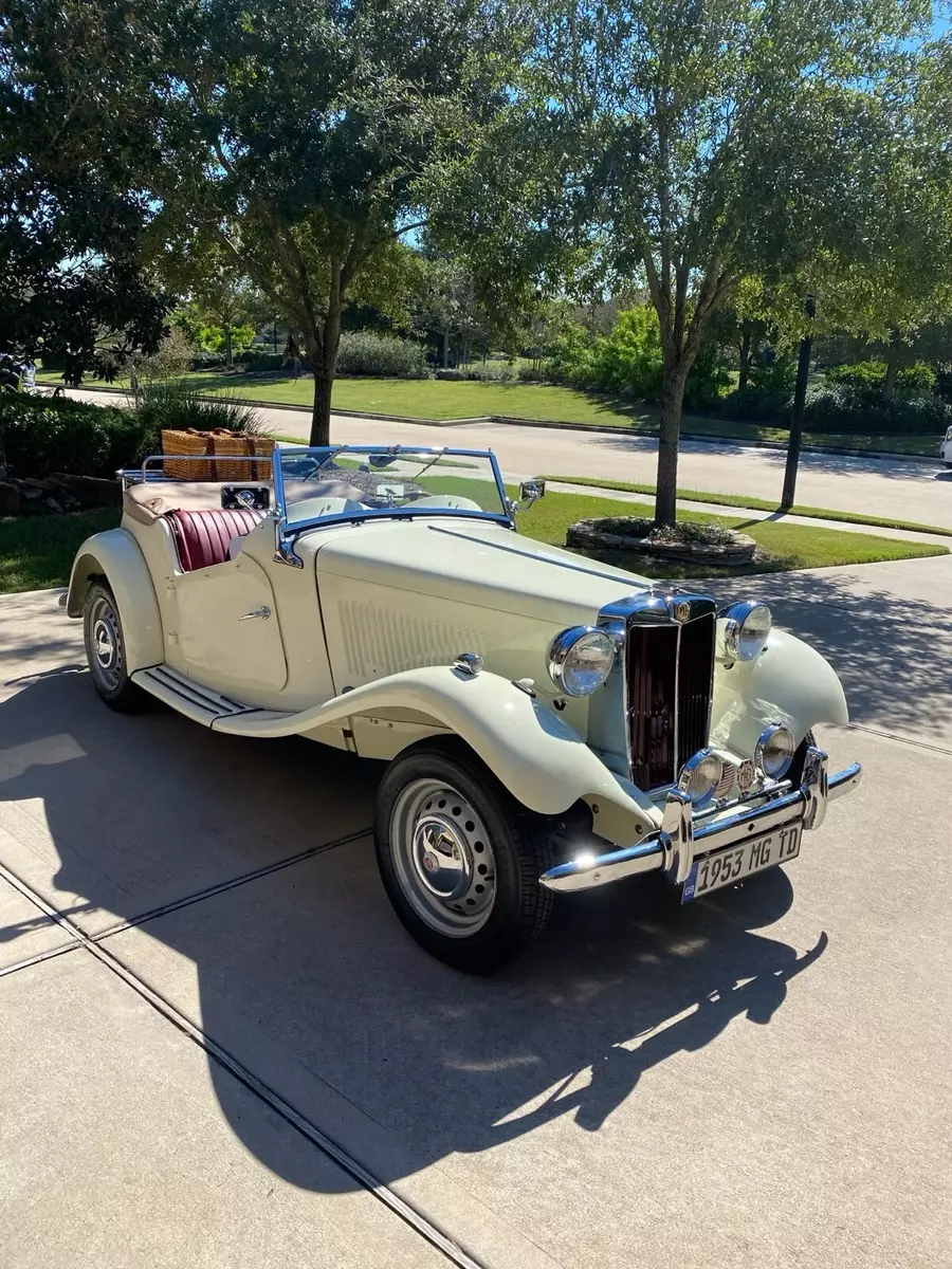 1953 MG TD Coupe Brown cv 1953 MG TD cv